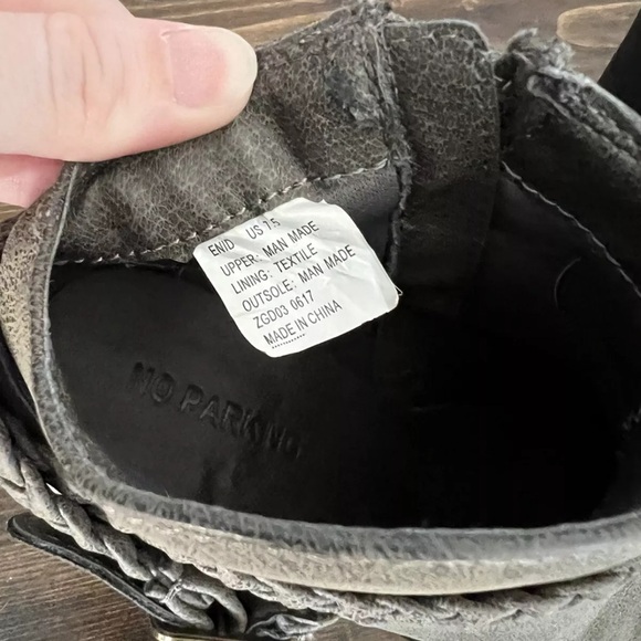 No Parking size 7.5 gray heeled boots - Picture 5 of 7